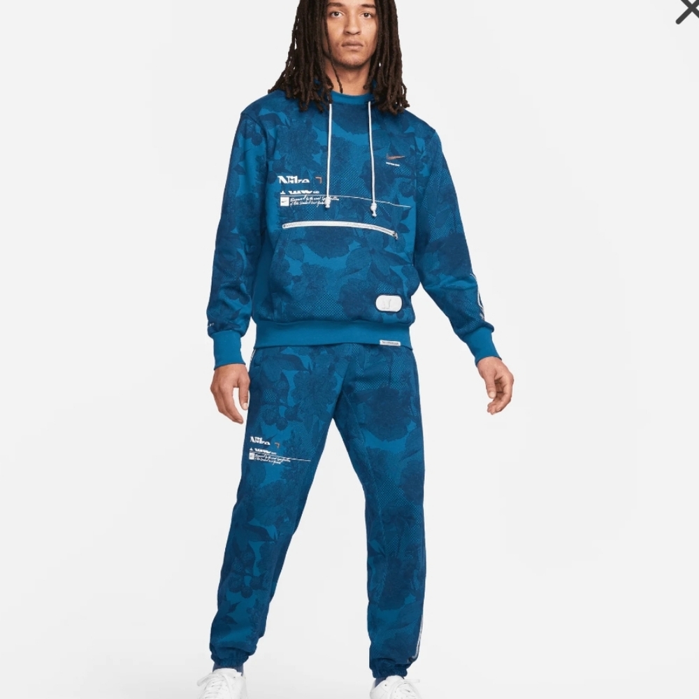 NWT Men's Nike 2pc sweatsuit set